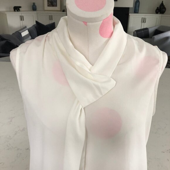 Calvin Klein Sleeveless Loop Tie Lined Blouse in Polyester Blend Off White Sz S - Picture 3 of 11